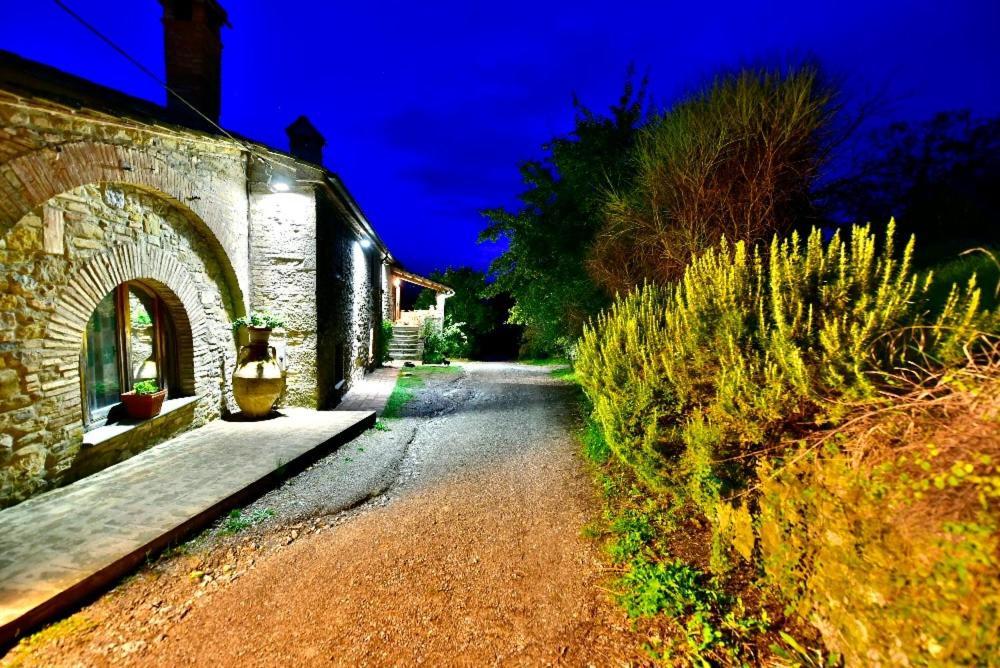 Agriturismo Corvaia Radicofani Exteriör bild